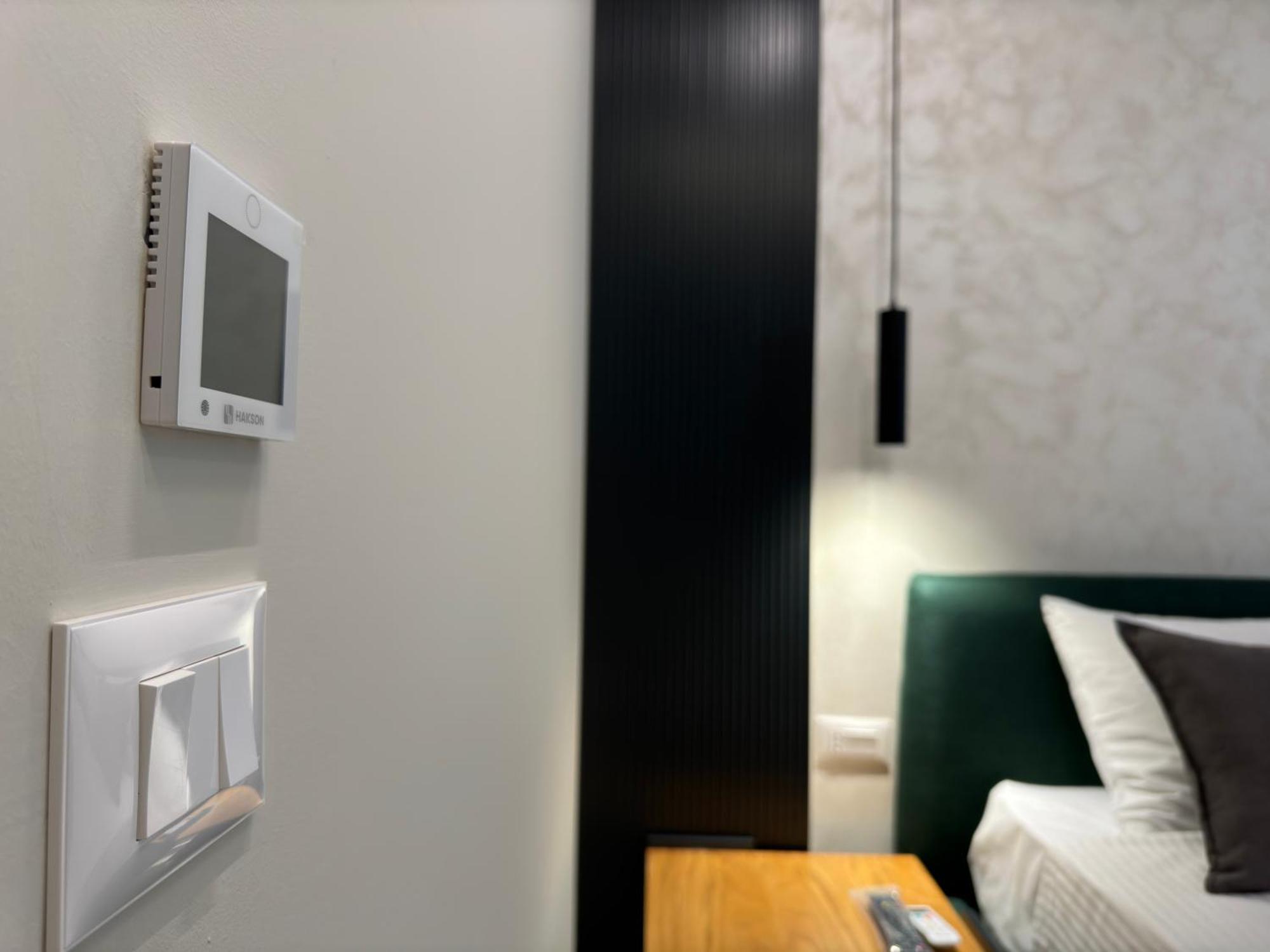 Twins Hotel วญอเรอ ภายนอก รูปภาพ