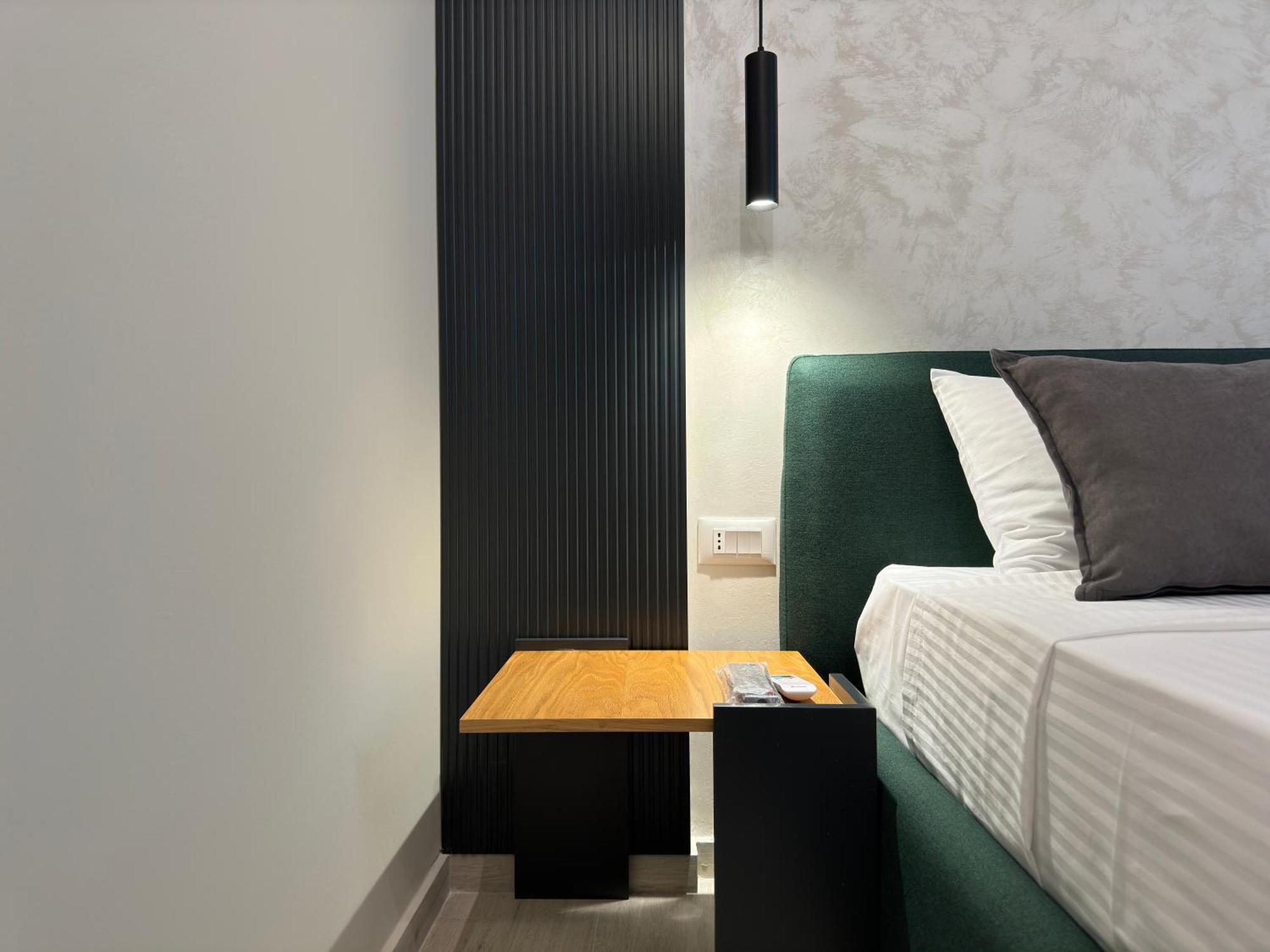 Twins Hotel วญอเรอ ภายนอก รูปภาพ